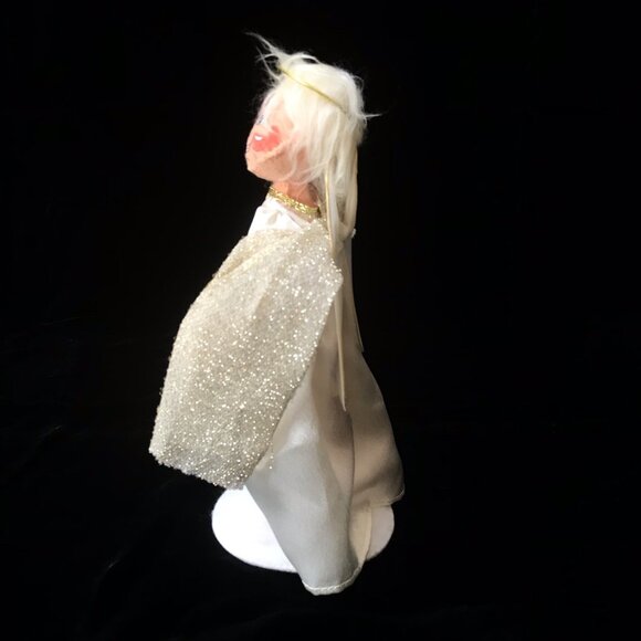 Annalee Angel Doll Christmas Harp Standing Halo Gold Holiday Decor 2013 Kitsch - Picture 3 of 16